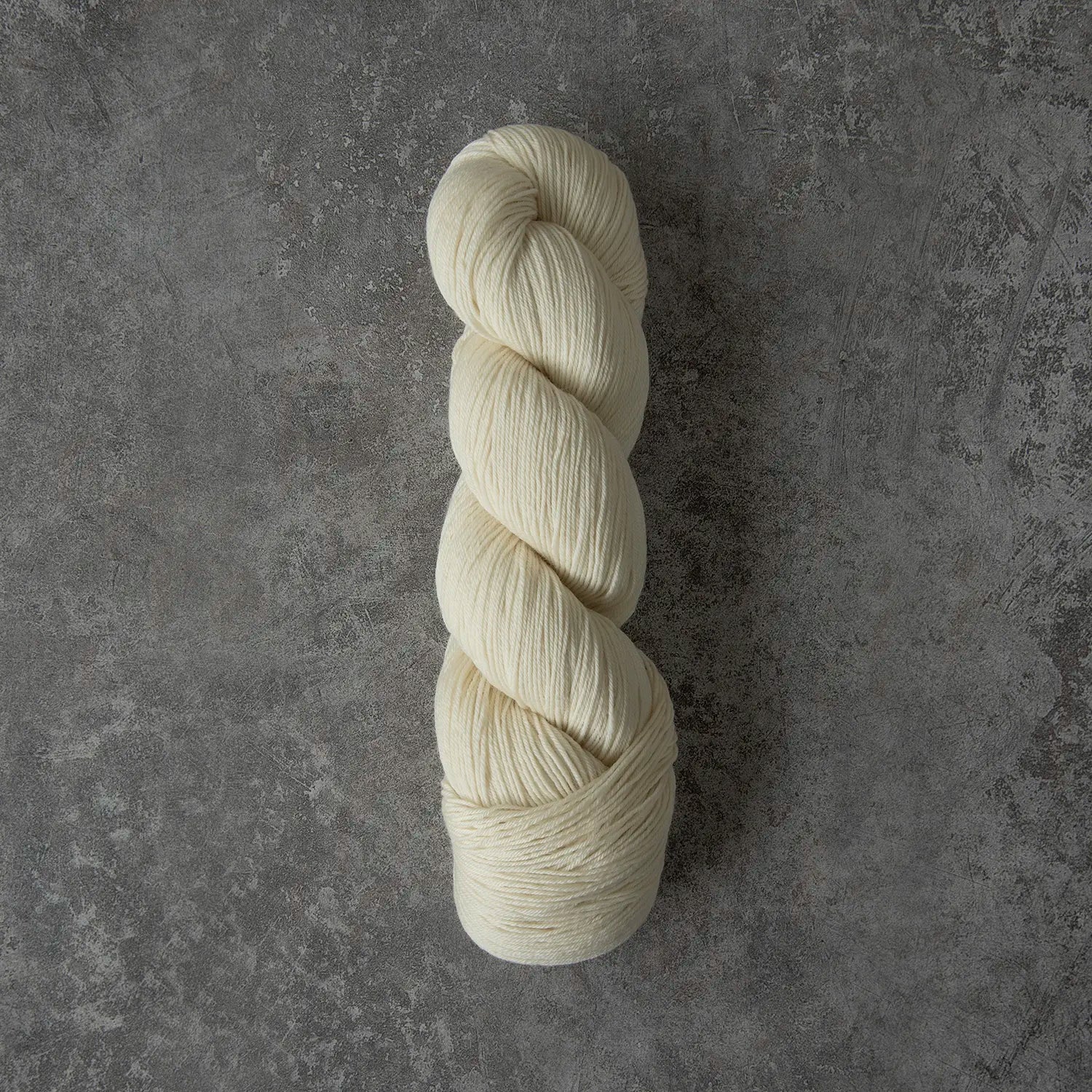 Bisque yarn merino wool