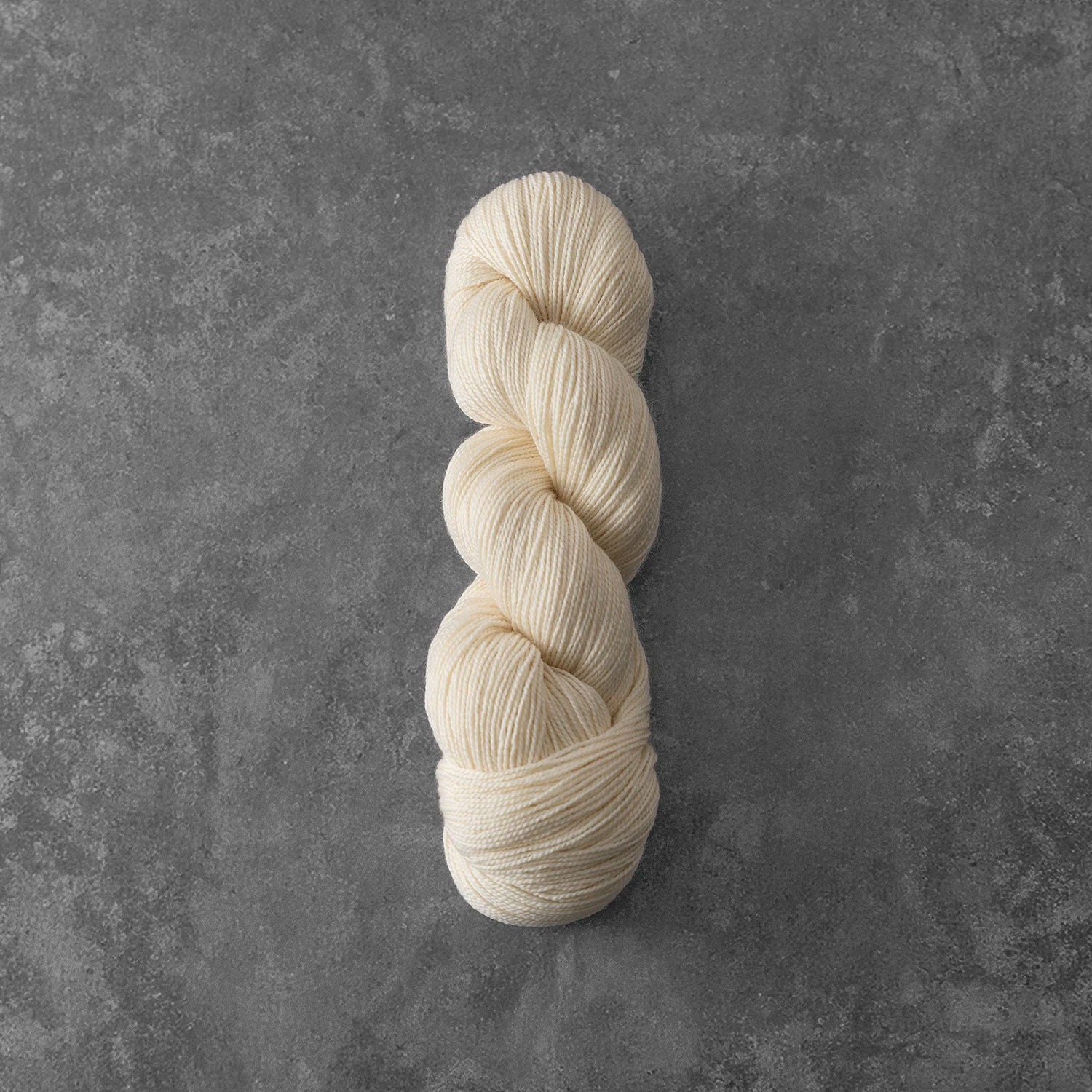 Bianca - Yarn superwash merino - Knomad