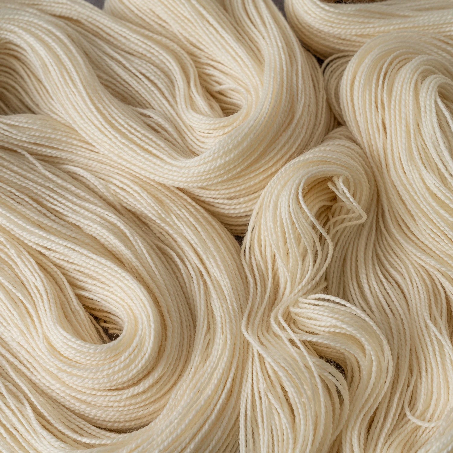 Bianca - Yarn superwash merino - Knomad