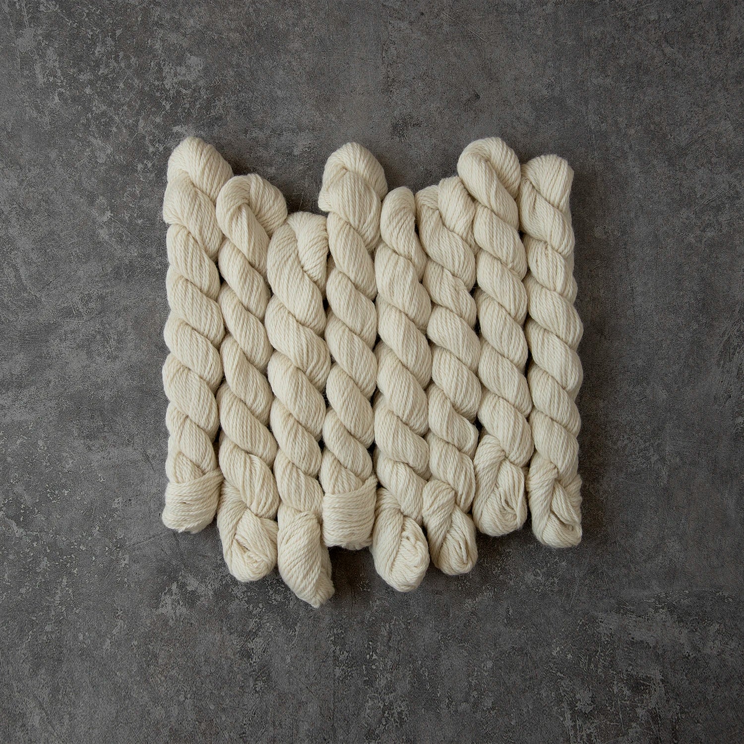 Latte Minis - Baby alpaca fibre - Knomad yarn store