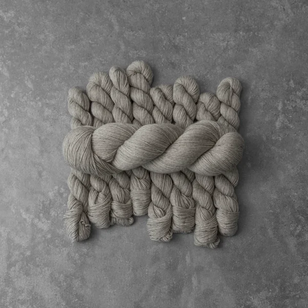 Yasmin (grey) Minis - Image 2