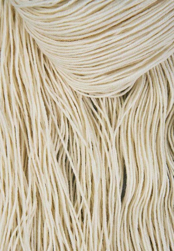 snowdrift undyed yarn