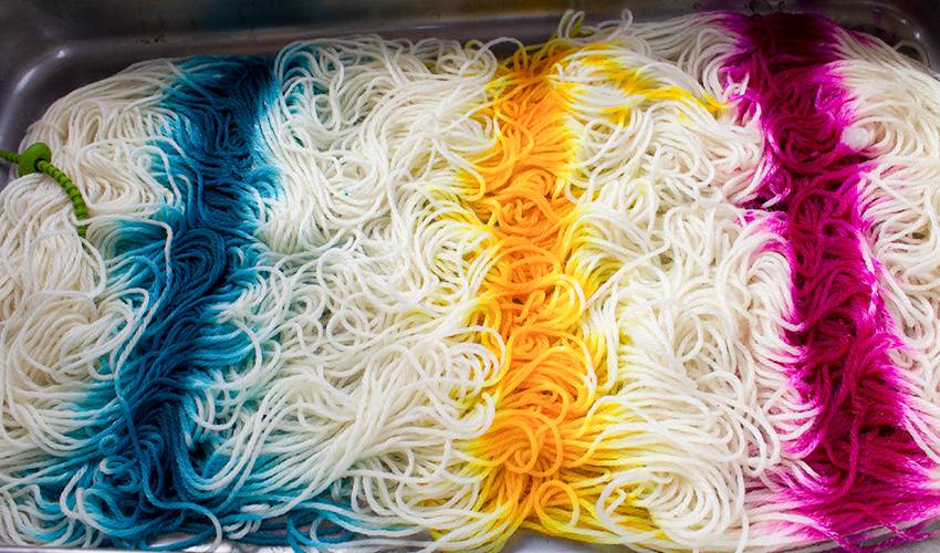 dyeing yarn in usa