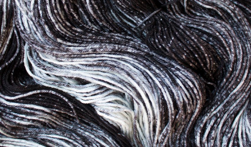 undeyed yarn foy dye