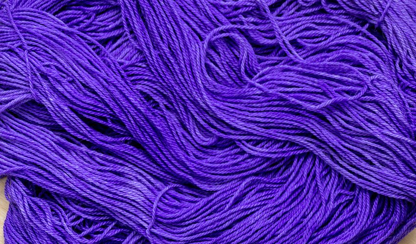 how to dyed yarn, undyed yarn, dyeing techniq