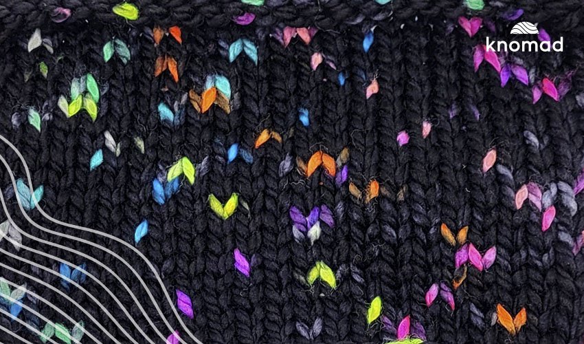 Have you ever wanted to create yarn that knits up like a nebula or an oilslick?