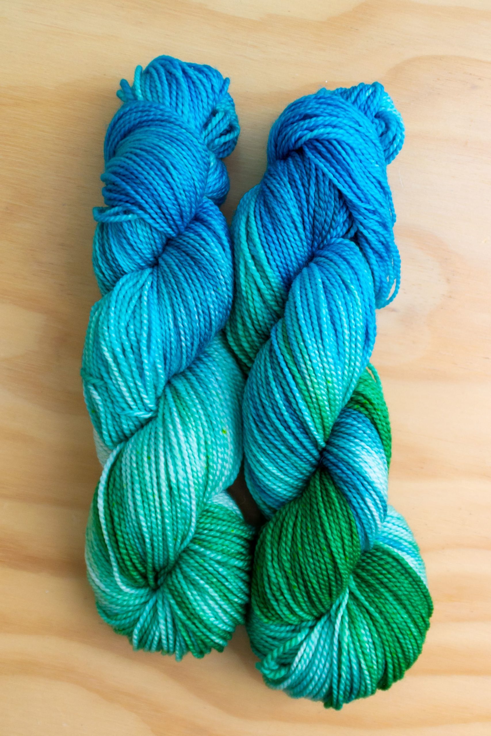 Dyeing Wool Yarn - Kool Aid and Rit Dye Methods