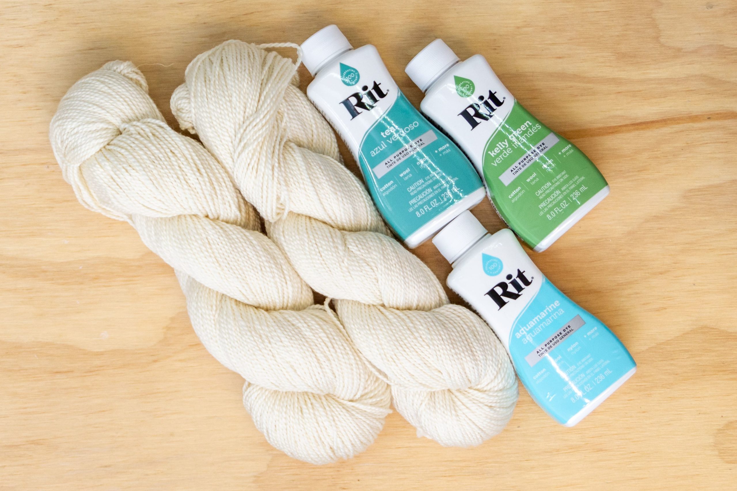 Ocean Blue with RIT Dye - Knomad Yarn Blogs How to Dye