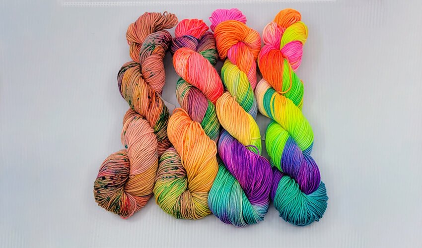 Pastel Rainbow Palindrome - Hand dyed variegated yarn -roygbiv assigned  color pooling yarn