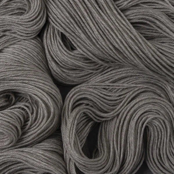 Yasmin (grey) DK Minis - Image 3